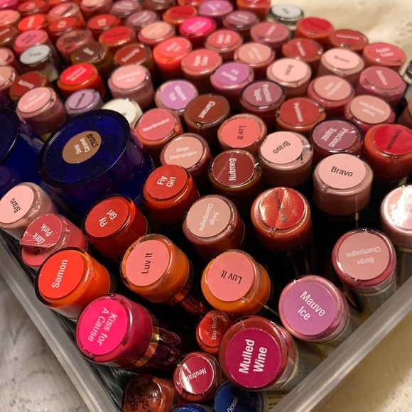 Selling Inventory! LipSense Long Lasting Liquid - Picture 7 of 8